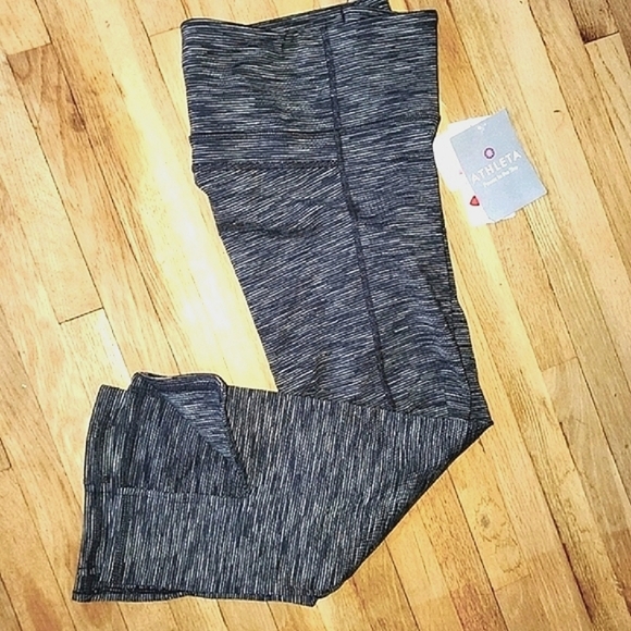 New Athleta Power-Up Capri, Gray - Picture 11 of 12